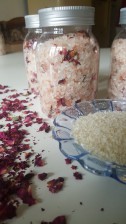 Sůl do koupele s růží a kokosem